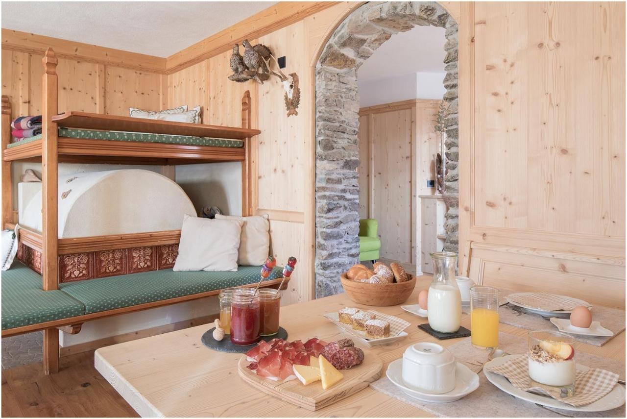 Nigglerhof Bed & Breakfast Dobbiaco Ngoại thất bức ảnh